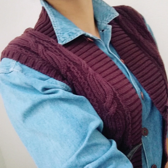 Chaps Cabled Sweater Vest - Picture 2 of 5